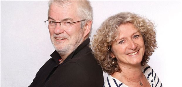 Arbeiten bis zur Erschöpfung Jörg Hoins und Petra Maikranz