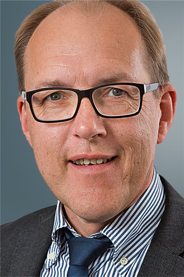 Nicht die Stunde der Haarspalterei Jörn Hons, Pressesprecher der AOK Bremen/ Bremerhaven