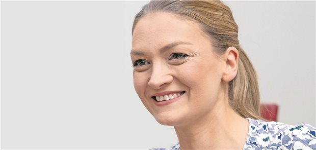 Bundesrat fordert den Turbo bei Anerkennung ausländischer Ärzte Judith Gerlach (CSU), bayerische Gesundheitsministerin, verweist auf die stark gestiegenen Antragszahlen im Rahmen von Anerkennungsverfahren in Bayern.