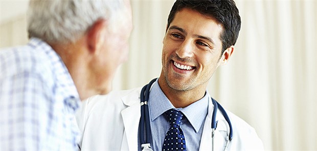 Junge Hausärzte wählen häufiger als ältere eine Niederlassung auf dem Land.