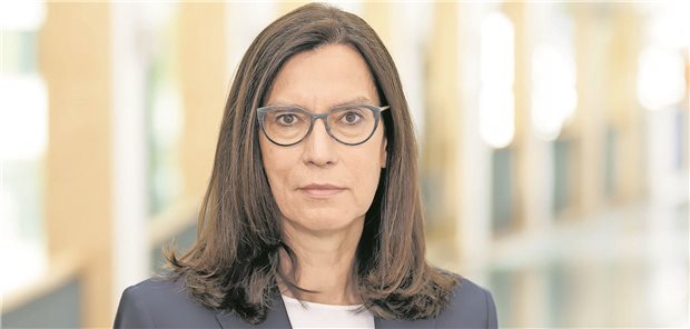 KBV-Vorstandsmitglied Dr. Sibylle Steiner hat bei der KBV-Vertreterversammlung Garantieren dafür gefordert, dass Anwendungen erst in die Versorgung kämen, wenn sie wirklich stabil funktionierten. 
