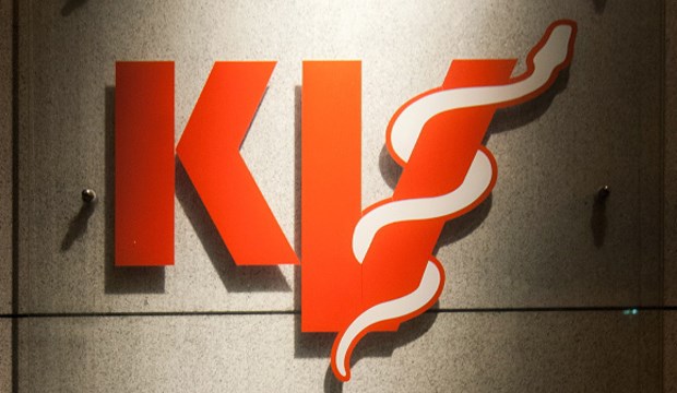 Rücktritt des KV-Vorstands gefordert KV Berlin bei Lichte betrachtet.