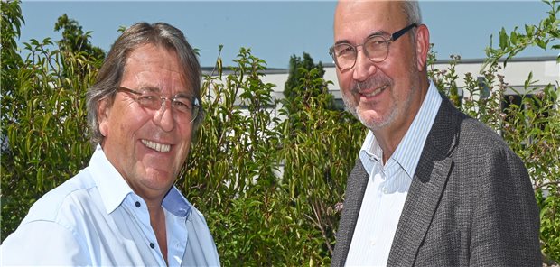 KV Rheinland-Pfalz lässt Rüge von Minister Hoch nicht auf sich sitzen KV-Chef Dr. Peter Heinz (rechts) und sein Vize Dr. Andreas Bartels wünschen sich mehr Verständnis vom Landesgesundheitsminister für die Pläne zur Schließung von sieben Bereitschaftspraxen. (Archivbild)