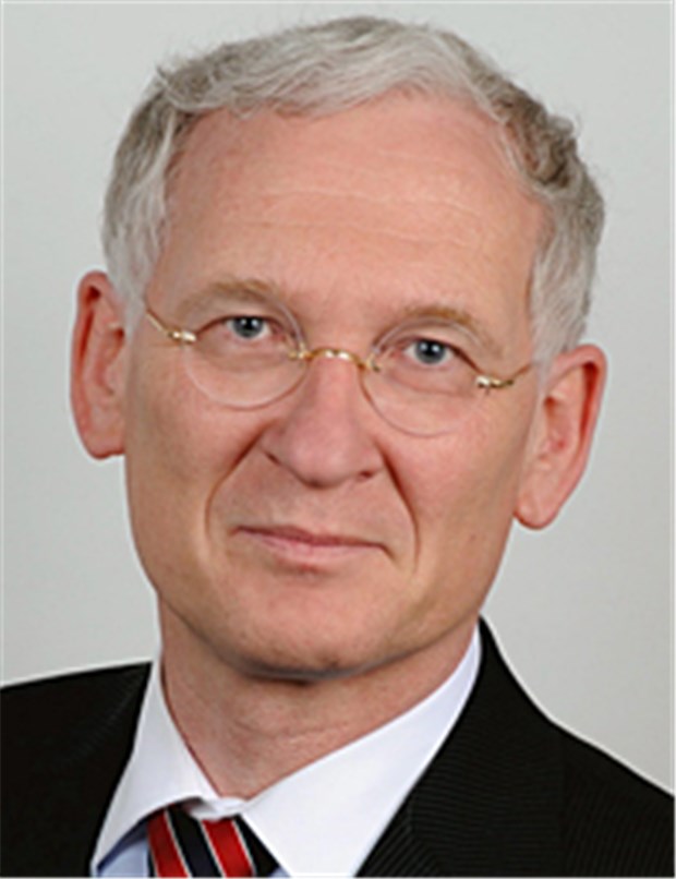 KV macht Kassen Druck KV-Chef Heckemann - will auf das "Nullangebot" der Kassen reagieren.