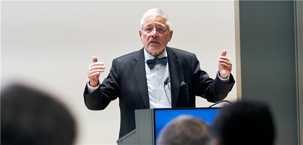 KVNo-Chef Bergmann nennt Zustand des Gesundheitswesens „hoch problematisch“ KVNo-Vorstandsvorsitzender Dr. Frank Bergmann am 24.11.2023 bei der Vertreterversammlung.