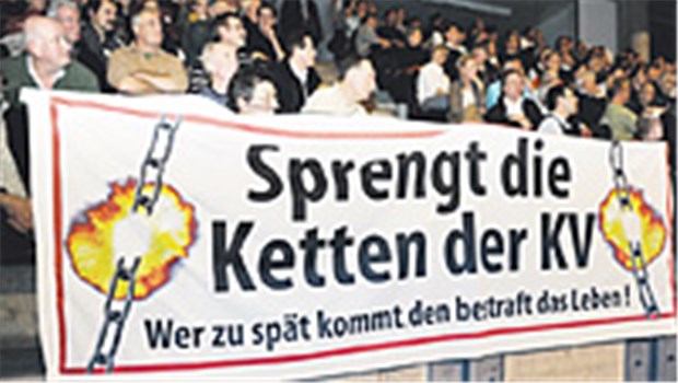 Hausärzte zwischen Euphorie und grenzenloser Enttäuschung Kämpferische Parolen - aber nicht alle Hausärzte sind überzeugt vom Ausstiegskonzept.