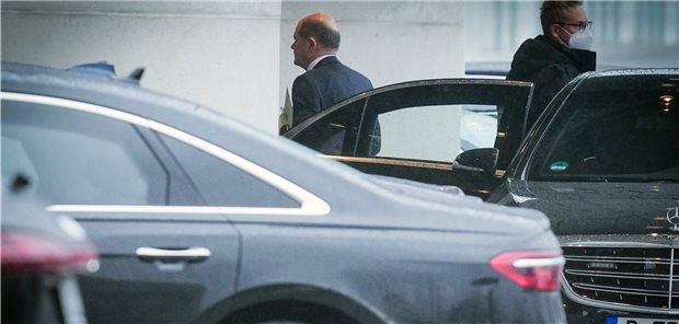 Bund-Länder-Runde vertagt Entscheidungen über Corona-Maßnahmen Hält einen allgemeinen Lockdown für unverhältnismäßig: Der geschäftsführende Kanzleramtsminister Helge Braun.