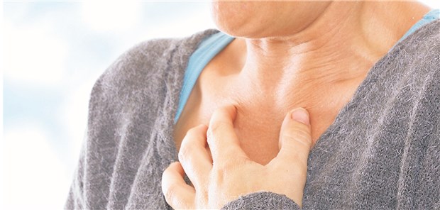 Kardiale Krise, Reflux oder psychosomatische Störung? Herzbeschwerden lassen sich von Patienten schwer einschätzen.