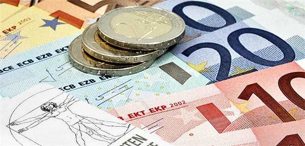 Kassen-Überschüsse sinken Kassenweit ergab sich nach vorläufigen Zahlen im ersten Quartal 2018 ein Überschuss von rund 400 Millionen Euro. Im Vorjahresquartal waren es 612 Millionen Euro gewesen.
