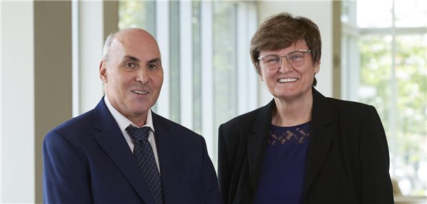 Katalin Karikó und Drew Weissman erhalten den Medizin-Nobelpreis für ihre Grundlagenforschung zur mRNA-Technologie.