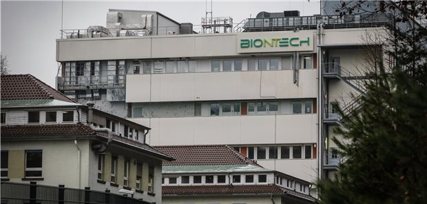 Von Behring zu BioNTech – Impfstoff-Hoffnung auf historischem Grund Keine spektakuläre Architektur – aber ein erfolgreicher Standort: Seit über 100 Jahren wird im Marburger Stadtteil Marbach Impfstoff produziert.