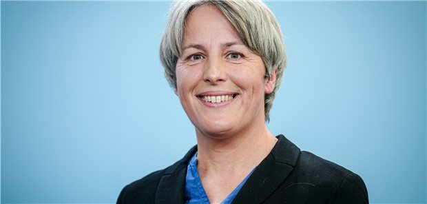 Kerstin Claus ist neue Missbrauchsbeauftragte der Bundesregierung Kerstin Claus ist auf Beschluss des Bundeskabinetts am Mittwoch zur neuen unabhängigen Beauftragten für Fragen des sexuellen Kindesmissbrauchs (UBSKM) ernannt worden. Sie tritt ihr Amt zum 1. April an.