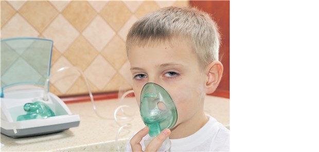 Chronisch kranke Erstklässler oft hintendran Kind mit Asthma: Krankheiten beeinträchtigen schon früh den Schulerfolg.