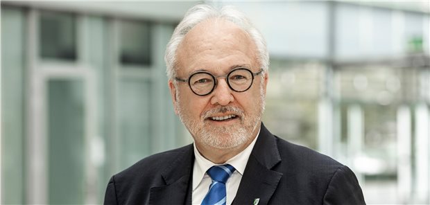 Kammerchef warnt vor Spaltungstendenzen in der Ärzteschaft Klare Worte von ÄKNo-Präsident Rudolf Henke an seine Kollegen.
