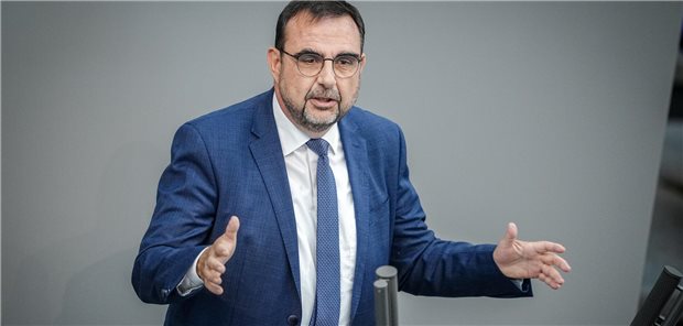 Lieferengpässe bei Fluoxetin: Holetschek will Anpassung von Regressregeln Klaus Holetschek (Archivbild): Bei Lieferengpässen müssen Regressregeln bei Verordnungen außerhalb der Zulassung geändert werden.