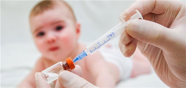 Deutschland erreicht bei keiner Kinderimpfung die angestrebte Impfquote Besonders bei den lange etablierten Impfungen gegen Diphtherie, Tetanus, Pertussis, Polio, Hib und Hepatitis B zeigen sich im sehr jungen Alter nur moderate Impfquoten.