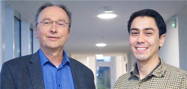 Diako Flensburg besetzt Ärztliche Leitung in der Breklumer Tagesklinik neu Klinik-Chefarzt und Ärztlicher Direktor Dr. Christoph Mai (links) begrüßt den neuen Ärztlichen Leiter der Diako Tagesklinik und Ambulanz in Breklum, Ricardo Escobar Jimenez.
