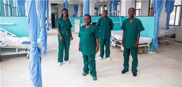 Klinik in Ruandas Hauptstadt Kigali: Gewappnet für den Kampf gegen vernachlässigte Tropenkrankheiten? Die Kigali Declaration soll defizitären Gesundheitssystemen Rückenwind im Kampf gegen Dengue & Co geben.