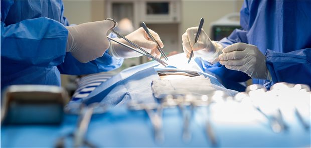 Kassen und Kliniken basteln an Coronavirus-Rettungsschirm Kliniken sollen wegen des Coronavirus jede planbare Op verschieben. Das bedeutet auch Liquiditätsverluste.