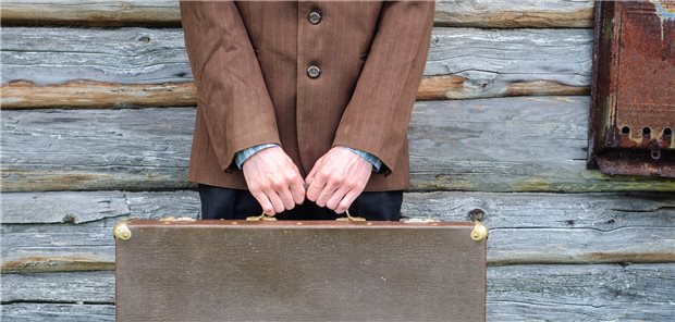 Koffer packen und los geht’s? Für Patienten mit Herzinsuffizienz gilt es vorher noch das eine oder andere abzuklären.