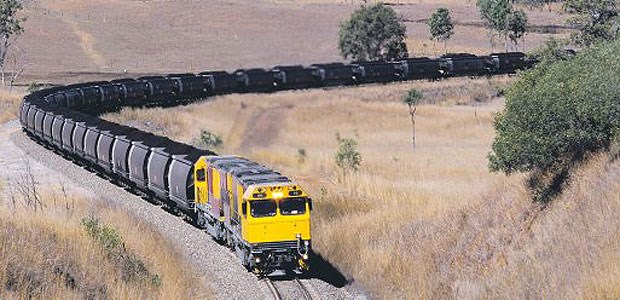 Bodenschätze - der Stoff, aus dem Anlegerträume sind? Kohleförderung ist ein wichtiger Faktor in Australiens Wirtschaft. Die Nachfrage aus dem Reich der Mitte sorgt dafür, dass der Nachschub rollt.