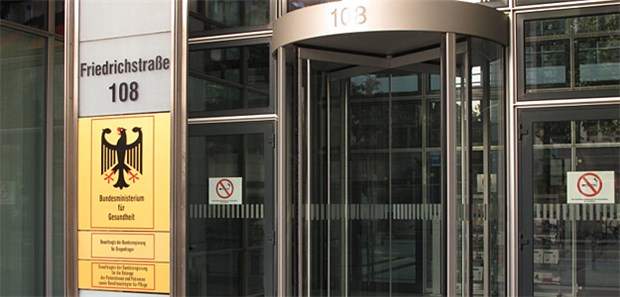 Neuer Name für das Gesundheitsministerium gefordert Kommt ein neuer Name, braucht das Bundesgesundheitsministerium ein neues Schild an seinem Eingang.