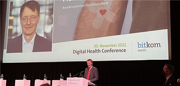 Lauterbach liebäugelt mit Konnektor-Aus Konnektor adé war eine der Botschaften, die Bundesgesundheitsminister Lauterbach bei der Digital Health Conference des Branchenverbandes bitkom mit Blick auf die zukünftige Digitalisierung des Gesundheitswesens absetzte.