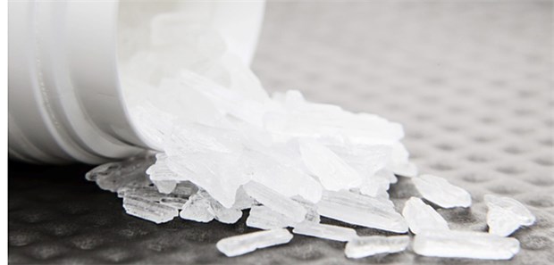 Crystal Meth wirft Herz aus der Bahn Konsumenten, die zum Teil mehrmals täglich Crystal nehmen, weisen häufig Herzrhythmusstörungen und Bluthochdruck auf.