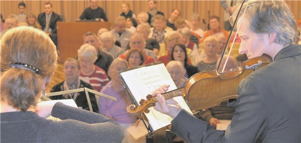 Demenz in D-Moll Konzerte des WDR-Sinfonieorchesters: ein Erlebnis – nicht nur für Menschen mit Demenz.