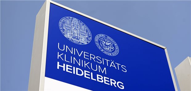 Uniklinik-Verbund von Mannheim und Heidelberg weiter in der Schwebe Kooperieren – aber wie? Die baden-württembergische Landesregierung hat die Entscheidung über die Modalitäten eines Verbundes zwischen den Unikliniken Heidelberg und Mannheim bisher nicht getroffen.
