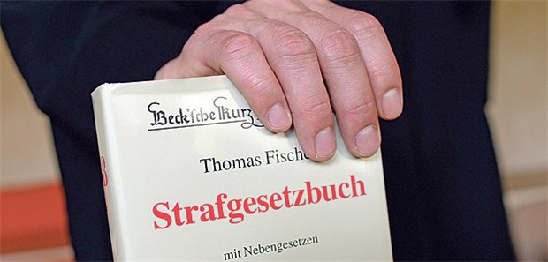 KBV will Kooperationen schützen Korruption in der Medizin soll ins Strafgesetz kommen – wichtige Details sind umstritten.