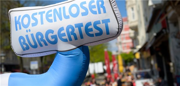 Laborärzte pochen auf massive Änderungen bei Testmodi & Co Kostenlose Bürgertests sind Labormedizinern ein Dorn im Auge.