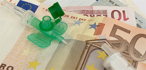Klinikbetrieb wird wieder teurer Kostensteigerung in der Klinik: Die Verteuerung des Ausgabenpostens "Personal" fiel mit 4,4 Prozent (auf 61,1 Milliarden Euro) fast genauso hoch aus wie der Anstieg der Sachkosten um 4,7 Prozent auf 37,9 Milliarden Euro.
