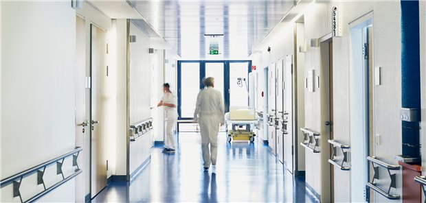 Landkreistag warnt vor Zentralisierung von Klinikstandorten Krankenhaus, wie weiter? Der Landkreistag hofft auf „gute Ergebnisse“ bei den aktuellen Reformbestrebungen von Bund und Ländern.