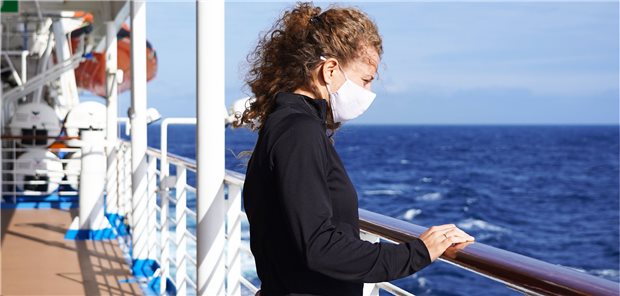 Hygieneplan für Kreuzfahrten bewährt sich Kreuzfahrt in Zeiten von COVID-19: An Bord gilt eine konsequente Maskenpflicht.