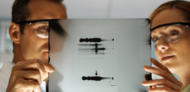Ethische Standards bleiben Kritischer Blick auf Forschungsergebnisse: Ethische Standards gehören dazu.
