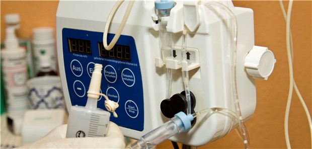 Wachkoma-Patient wird doch weiter behandelt Künstliche Ernährung um jeden Preis? In Frankreich streiten Familienangehörige über die angemessene Behandlung eines Wachkoma-Patienten.