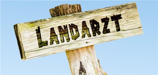 Ländärzte werden auch in Bayern händeringend gesucht. Das Land zieht eine erfolgreiche Bilanz seiner Förderprogramme. 