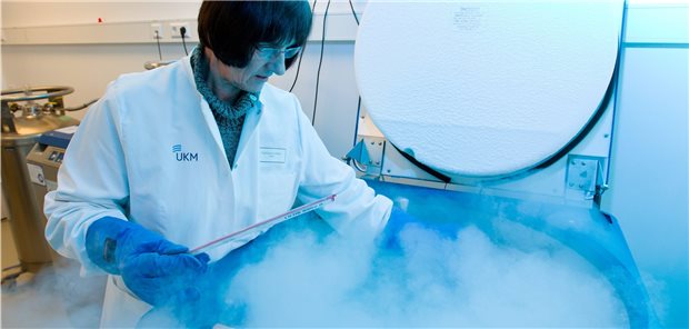 Kryokonservierung von Keimzellen. 