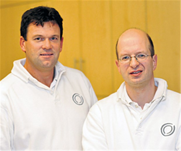 Teamarbeit für mehr Spaß am Leben Landärzte und doch nicht Einzelkämpfer: Bernd Ehrich (links) und Dr. Christian Link aus Böklund.