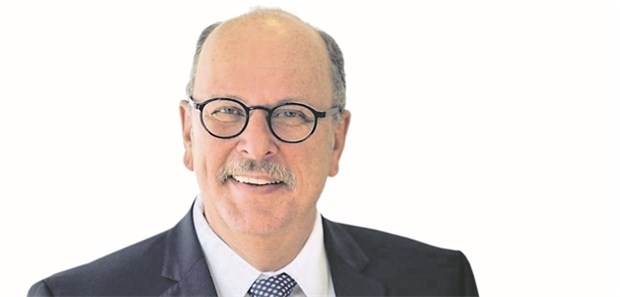 "Neue Wege sind Pflicht" Landesgesundheitsminister Stefan Grüttner (CDU)