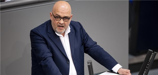 „Größte Fehlallokation im Gesundheitswesen ist an der Sektorengrenze“ Lars Lindemann (FDP) bei einer Rede im Jahr 2021 im Bundestag. Seit dieser Woche ist der Politiker wieder Vollmitglied des Gesundheitsausschusses.