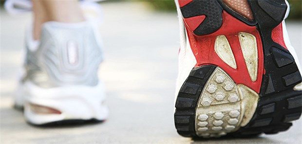 Marathon – Jungbrunnen für Blutgefäße Laufen zeigt Wirkung: Bei den Studienteilnehmern war die Aorta durch das intensive, erstmalige Marathontraining im Mittel um vier Jahre jünger geworden.