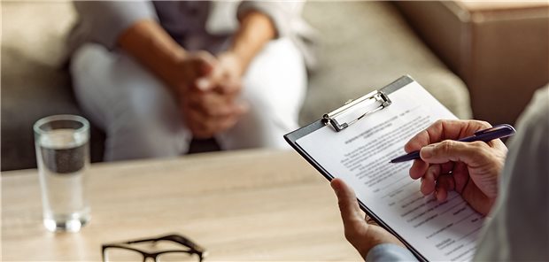 Psychotherapeuten fordern Kooperationsgebot Laut Report nimmt nur knapp jeder fünfte Mensch mit einer psychischen Diagnose eine ambulante Therapie in Anspruch.