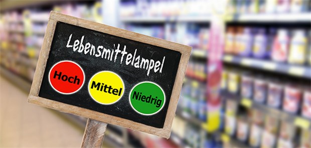 Ampel wäre am besten gegen Zuckerkonsum Lebensmittelampeln wie der Nutriscore werden von Konsumenten wahrgenommen und können offenbar auch positiv auf ihre Verzehrgewohnheiten wirken.