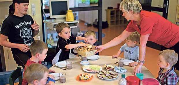 Forscher wollen mehr Bürgerbeteiligung Lebenswelt Kita. Hier können die Grundlagen zur Ausbildung von Gesundheitskompetenz geschaffen werden