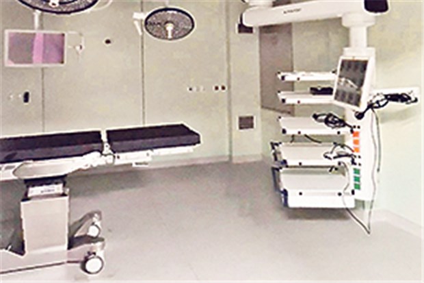 "Plage" für das geschundene Land Leerer OP: Im Uniklinikum Athen stehen viele Geräte still – weil mitunter Personal fehlt, um die Patienten zu betreuen.