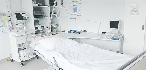 Mit 'Geist von Blankenfelde' gegen mehr Staatskontrolle Leeres Bett in einem Kreiskrankenhaus: Die KBV hält diese Versorgungsebene für überflüssig.