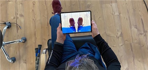 Phantomschmerzen nach Amputation: App soll betroffenen Ukrainern helfen Leiden Patienten nach einer Amputation unter Phantomschmerzen, kann eine Spiegeltherapie weiterhelfen, teilt das Universitätsklinikum Jena mit.