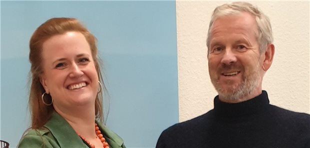 Leitungswechsel beim Kompetenzzentrum Demenz Schleswig-Holstein: Anna Jannes löst Swen Staack ab. 